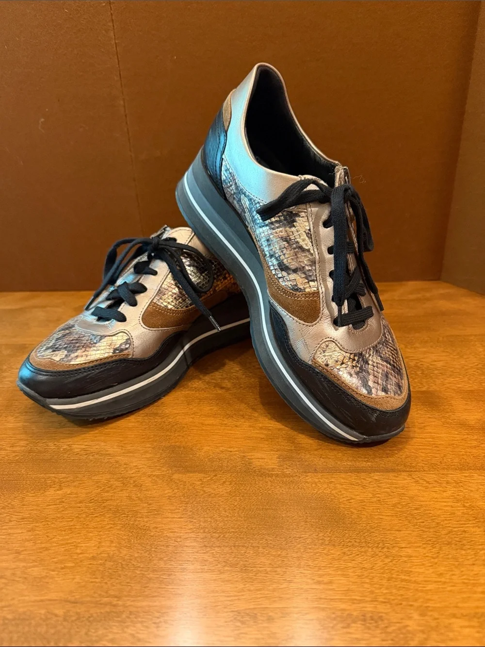 Mephisto Women's Brown Black Tan Snake-Print Athletic Sneakers